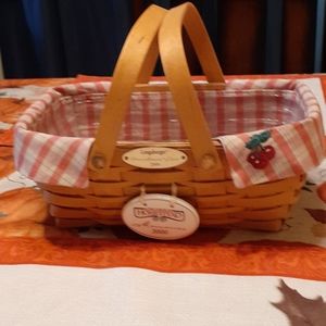 Preowned 2000 Longaberger Woven Memories basket
